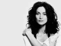 Carrie-Anne-Moss